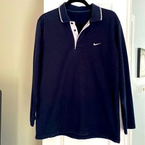 Junior Nike boys Top size medium